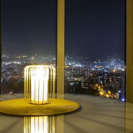 Luxury Condo On 18Th Floor With Pool, Fitness, Parking Included. Skopje Buitenkant foto