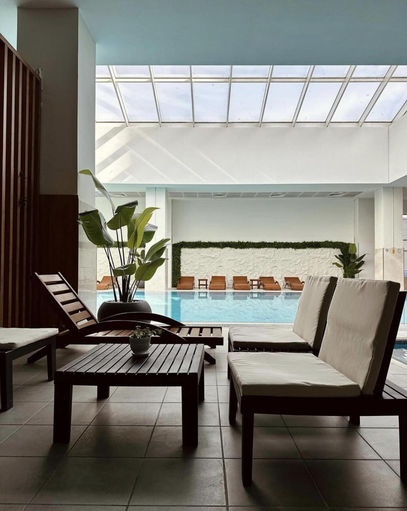 Luxury Condo On 18Th Floor With Pool, Fitness, Parking Included. Skopje Buitenkant foto